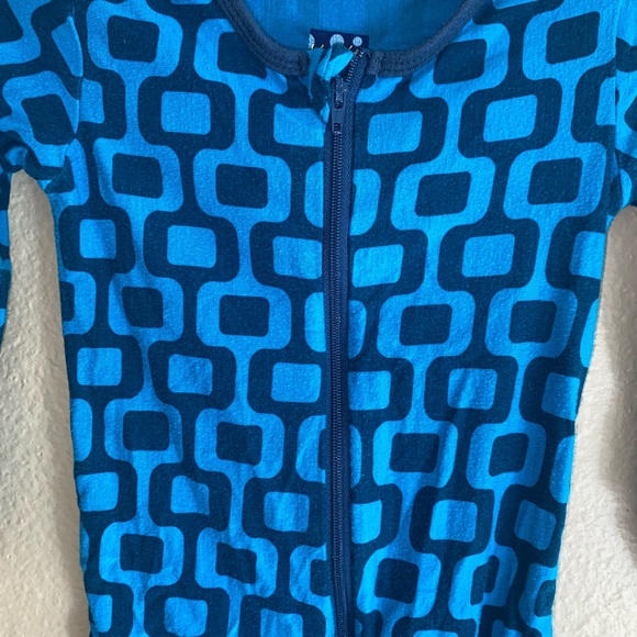 Kickee Romper - Picture 3 of 4